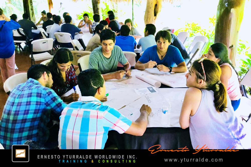 Nicaragua Team Building, talleres de cuerdas que conectan emoción, aprendizaje y acción transformadora.