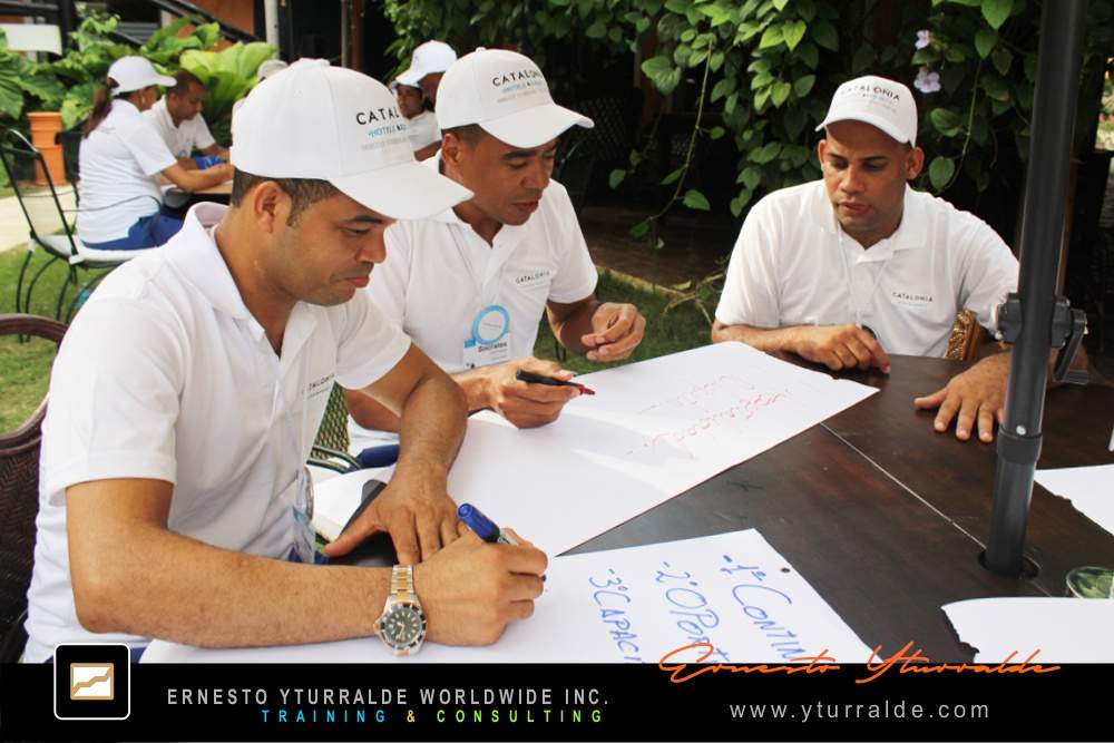 Team Bonding Nicaragua, experiencias vivenciales diseñadas para fortalecer equipos comprometidos y creativos.