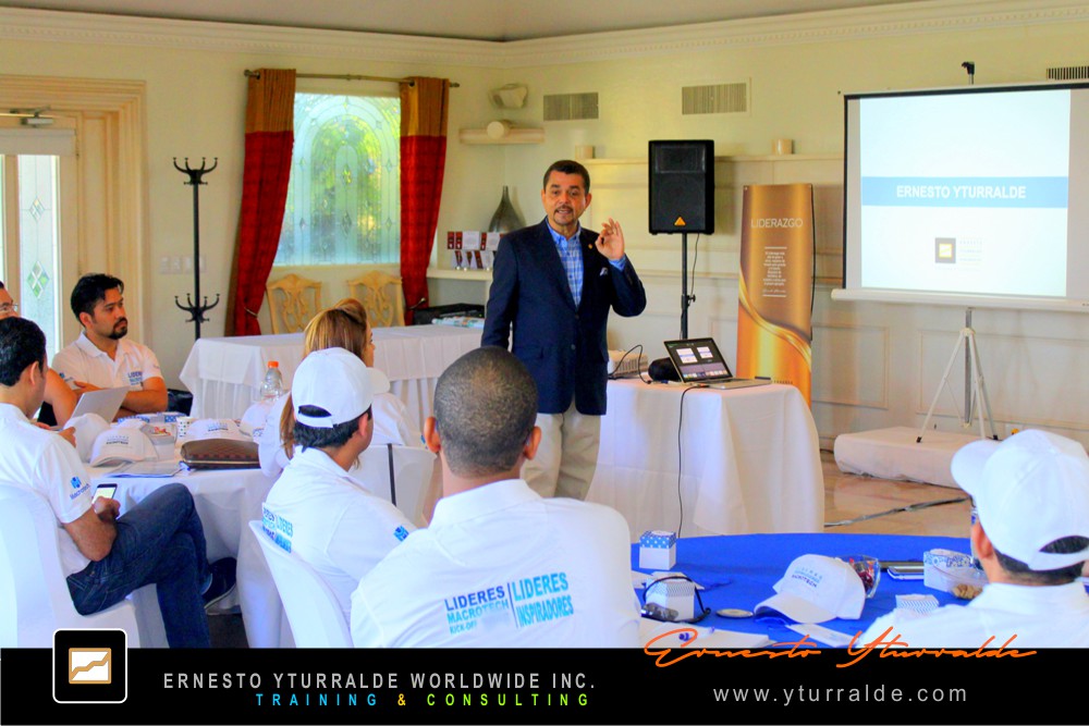 Nicaragua Team Building, experiencias outdoor de confianza, liderazgo y colaboración sostenida.